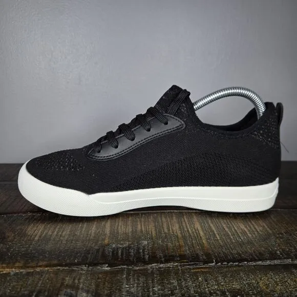Vessi Weekend Sneaker Womens Size 10 Waterproof Shoes Sneakers Black White