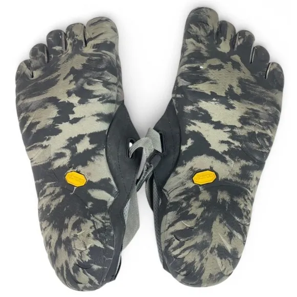 Vibram KSO FiveFingers Shoes Mens 43 US 9.5 10 Gray Black Minimalist Barefoot