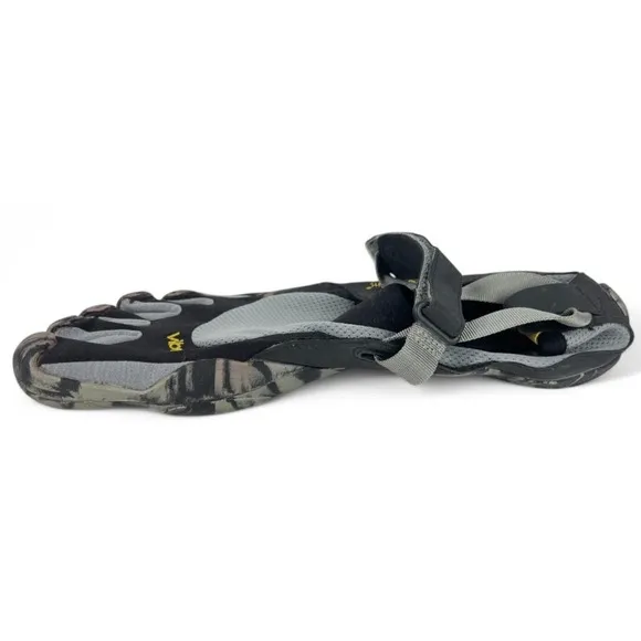 Vibram KSO FiveFingers Shoes Mens 43 US 9.5 10 Gray Black Minimalist Barefoot