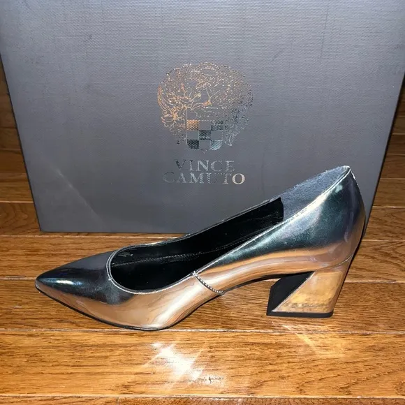 Vince Camuto Hailenda Pointed Toe Pumps Reflective Metallic Silver Women’s 5