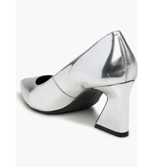 Vince Camuto Hailenda Pointed Toe Pumps Reflective Metallic Silver Women’s 5