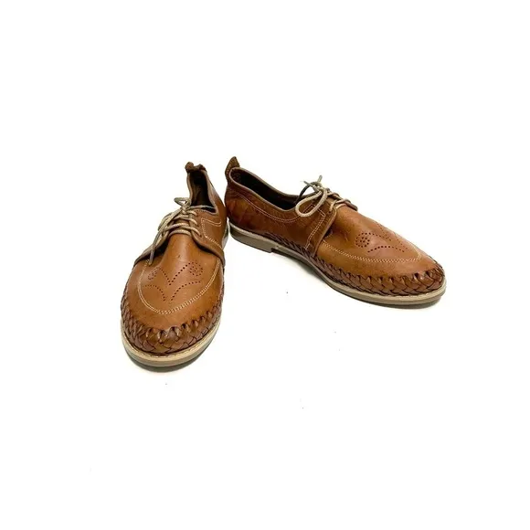 Vintage 1970s brown leather woven lace up casual deck shoes