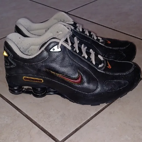 Vintage 2005 Men’s Nike Shox Sz Size 11