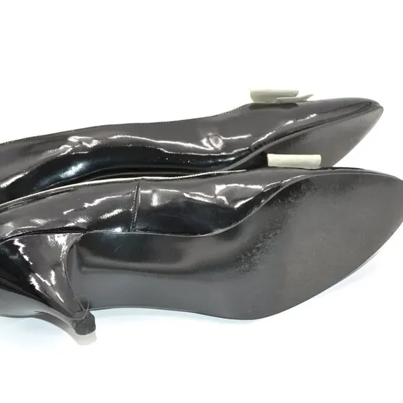 Vintage 60s Palizzio Spanish Patent Leather Black Ivory Bow Court Pumps Heels 9
