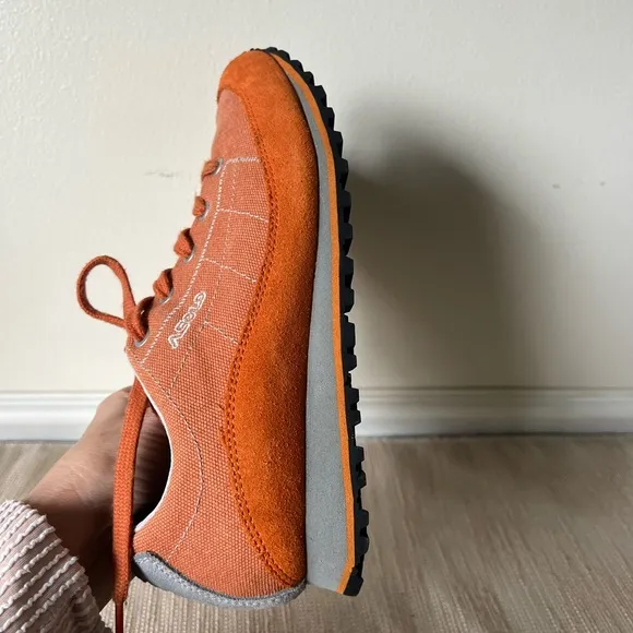 Vintage Asolo Classic Women's Sz US 7.5 Hiking Trail Mountain Shoes Orange