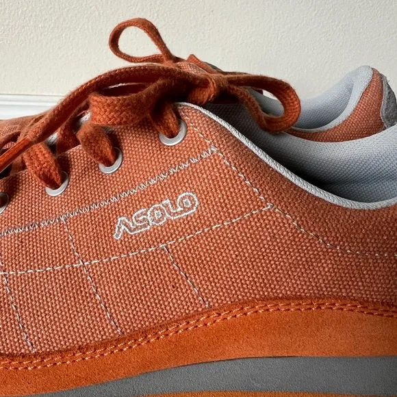 Vintage Asolo Classic Women's Sz US 7.5 Hiking Trail Mountain Shoes Orange