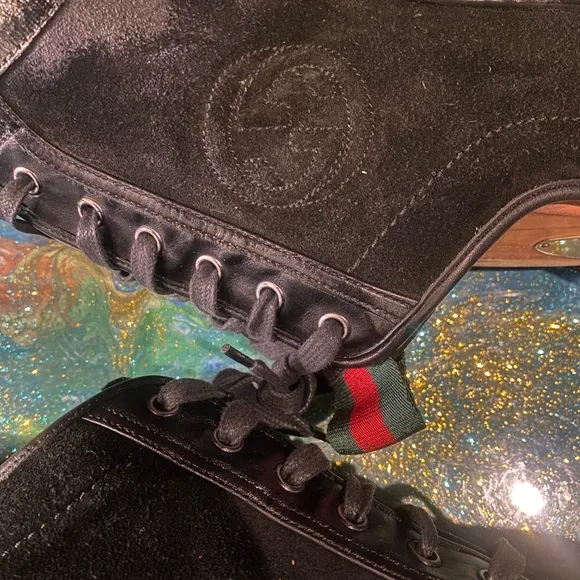 Vintage classic Gucci Black Leather Sneaker SIZE 10 1/2 D