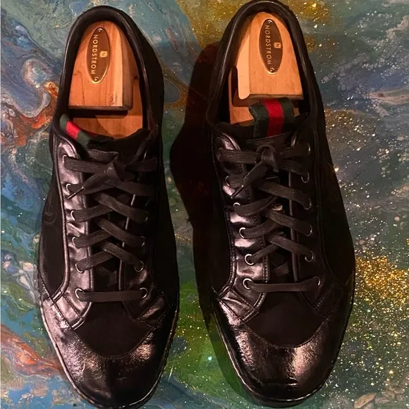 Vintage classic Gucci Black Leather Sneaker SIZE 10 1/2 D