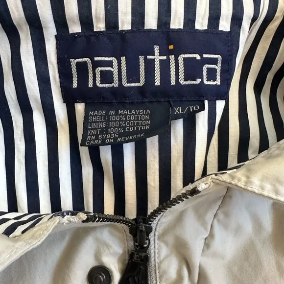 Vintage Nautica Lined Hidden Hoodie Wind Jacket
