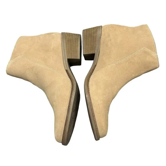 White Mountain Altos Block Heel Suede Bootie