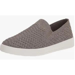 WHITE MOUNTAIN Shoes Courage Women's Slip-on Sneaker, Silver/Fabric, Size 8