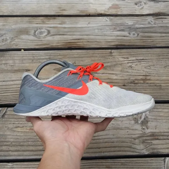 Women Nike Metcon 3 Platinum Crimson Gym Training Shoes Sneakers
