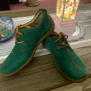 Womens Born Green Nubuck Leather Lace Up Shoes NWOB