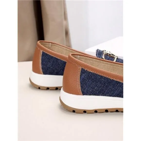 Women's Casual Sports Shoes With Comfortable Soft Sole And Metal Chain Decor