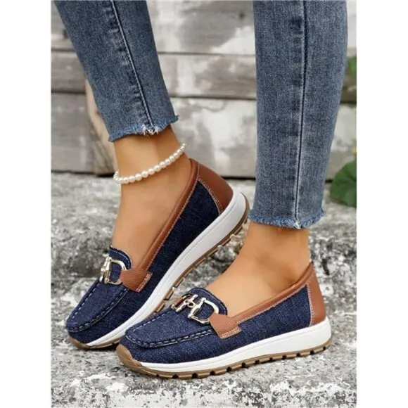 Women's Casual Sports Shoes With Comfortable Soft Sole And Metal Chain Decor