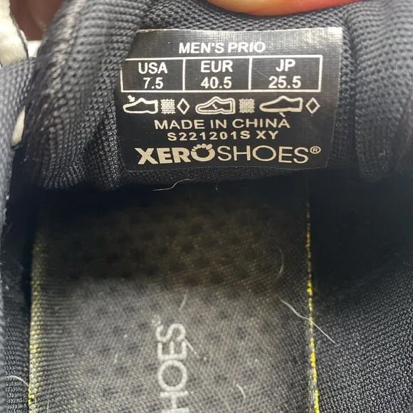 Xero Shoes Prio Mens 7.5 Black Barefoot Minimalist Running Fitness Shoe 3735